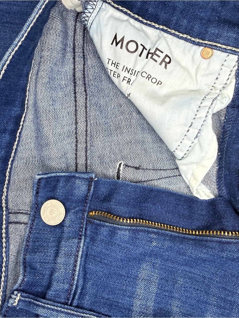 MOTHER Women's The Insider Crop Step Fray Jeans with Raw Hem - Picture 6 of 6